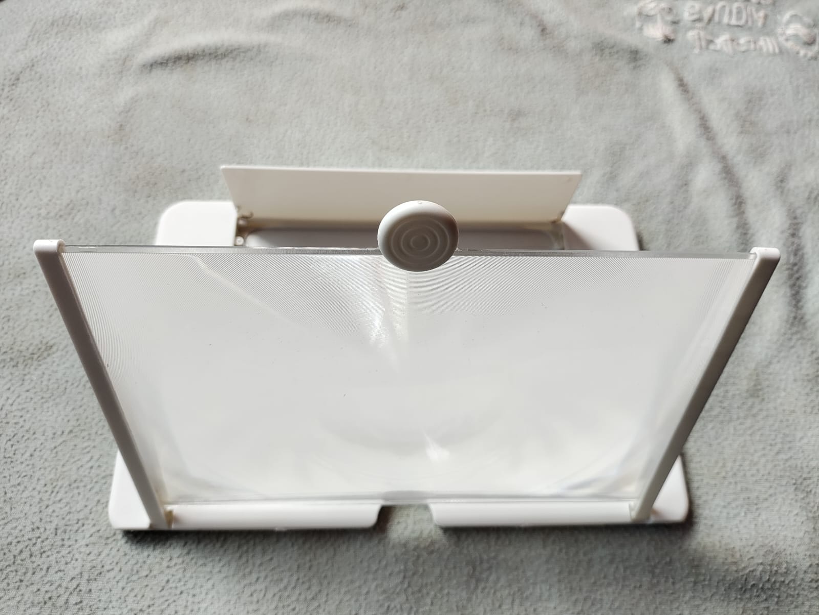 3D Mobile Video Amplifier (12 Inch)