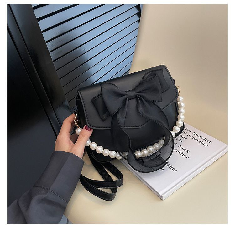 Ladies Aesthetic Now Fashioned Hand Bag
